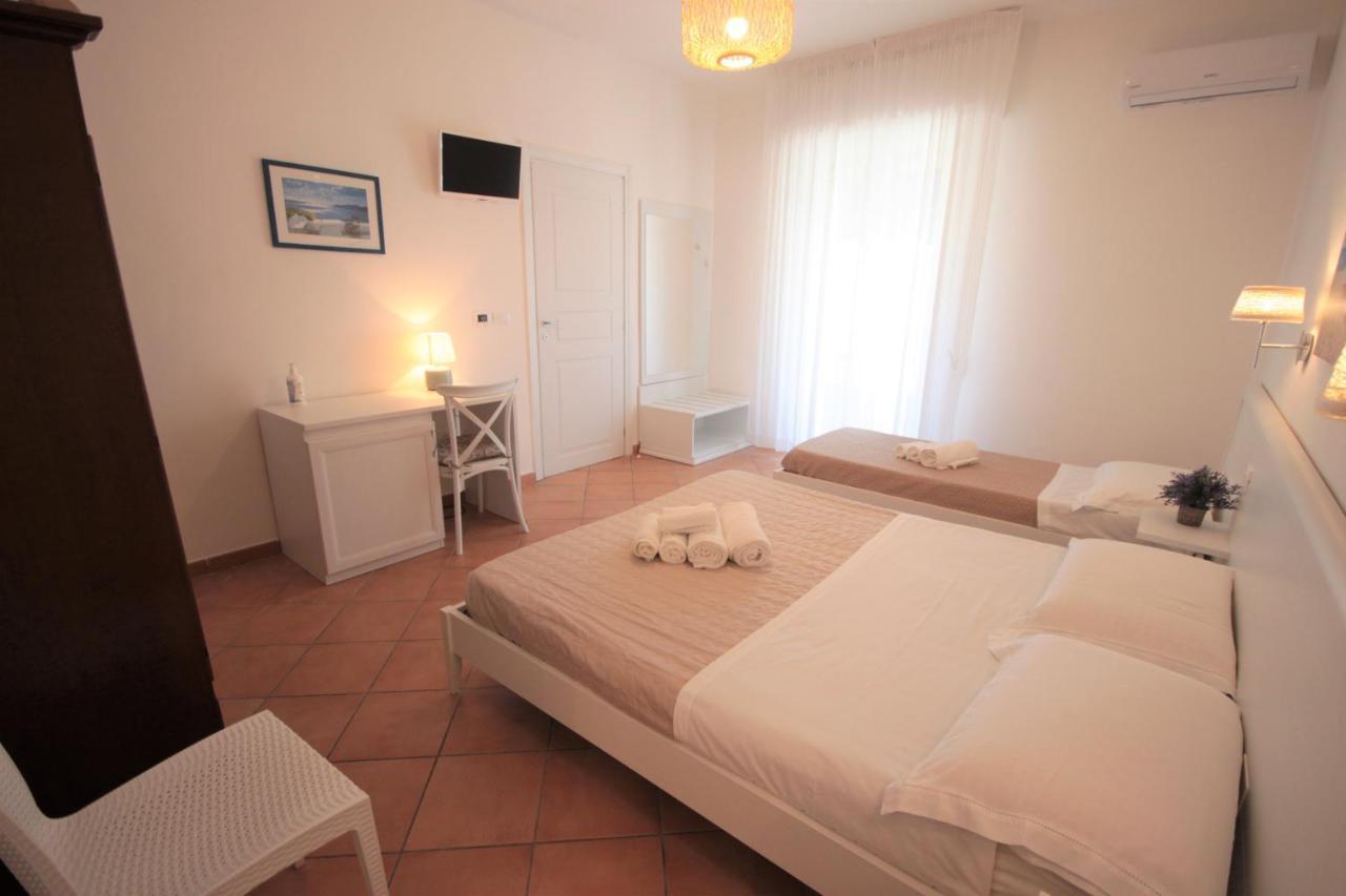 Solaris Guesthouse Torre Lapillo Exterior foto