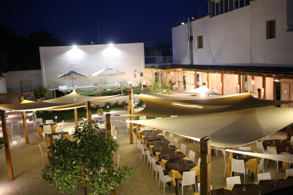 Solaris Guesthouse Torre Lapillo Exterior foto
